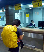 �T���g�h�~���S�̃J���x�c�[���̃��Z�v�V�����̎o�����͎��p�d�b�΂��肵�Ĉ��z���ɒ[�Ɉ������i�u�X���B�s��͌����˂��B